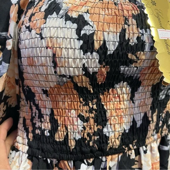 💕💕Dress - Picture 3 of 3